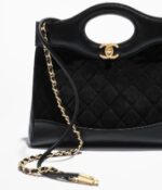 CHANEL 31 Mini Shopping Bag - Image 3