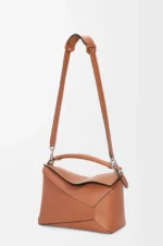 Medium Puzzle Edge bag in classic calfskin - Image 4
