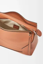 Medium Puzzle Edge bag in classic calfskin - Image 2