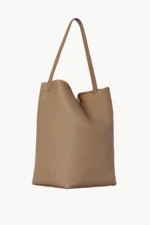 Large N/S Park Tote Bag in Leather - Image 3