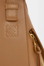 Compact Hammock bag in satin calfskin - Image 4