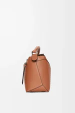 Medium Puzzle Edge bag in classic calfskin - Image 3