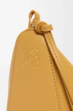 Mini Hammock hobo in classic calfskin - Image 3